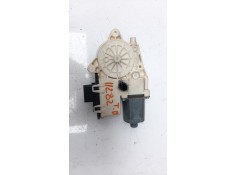 MOTOR ELEVALUNAS TRASERO DERECHO 0130822238 0130822238 