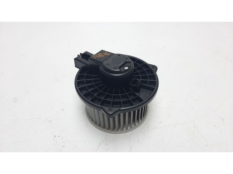 Recambio de ventilador calefaccion para mazda 2 lim. () 1.5 16v cat referencia OEM IAM DB5H61B10 34531 