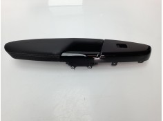 Recambio de maneta interior trasera izquierda para kia sportage drive 2wd referencia OEM IAM 83710F1010 83710F1010 