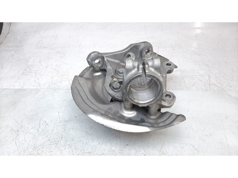 Recambio de mangueta delantera izquierda para bmw serie 3 berlina (e90) 318d referencia OEM IAM 31216764443  