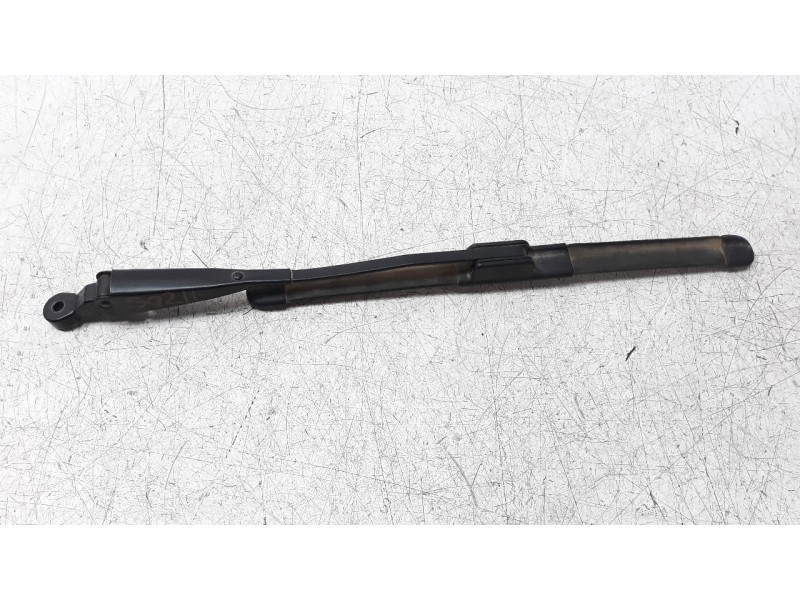 Recambio de brazo limpia trasero para honda civic lim.5 (fk) 1.5 vtec cat referencia OEM IAM 76720TGGA11  