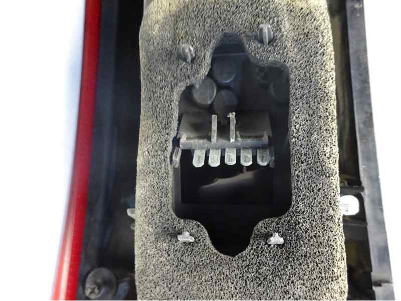 Recambio de piloto trasero derecho para opel meriva cosmo referencia OEM IAM 93184713  