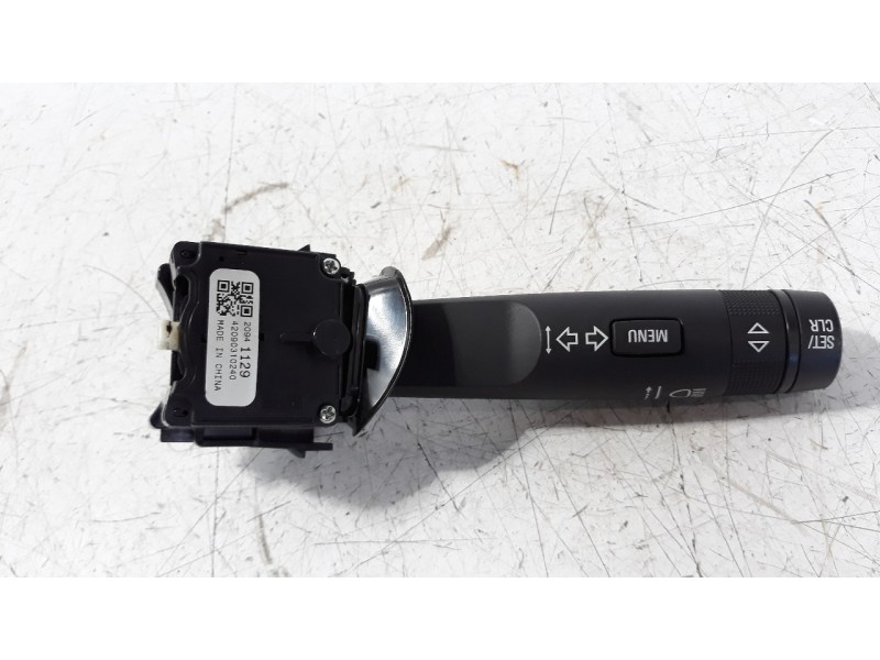 Recambio de mando intermitentes para opel astra j lim. 1.6 cdti dpf referencia OEM IAM 20941129  