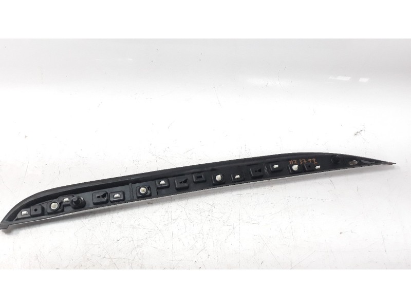 Recambio de moldura para peugeot 2008 (--.2013) 1.2 12v e-thp referencia OEM IAM 9806404877  