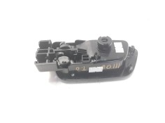 Recambio de maneta interior trasera derecha para ssangyong tivoli 1.6 turbodiesel cat referencia OEM IAM 7242035000   2