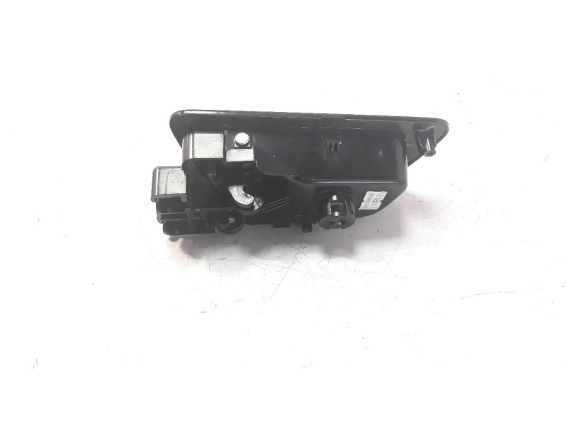 Recambio de maneta interior trasera derecha para ssangyong tivoli 1.6 turbodiesel cat referencia OEM IAM 7242035000  