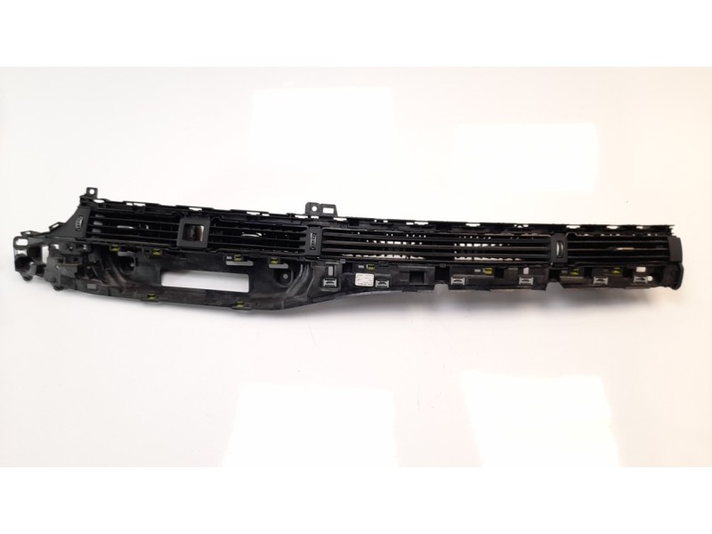 Recambio de rejilla aireadora para audi a4 avant (8w5) 3.0 v6 24v tdi referencia OEM IAM 8W1820902C  