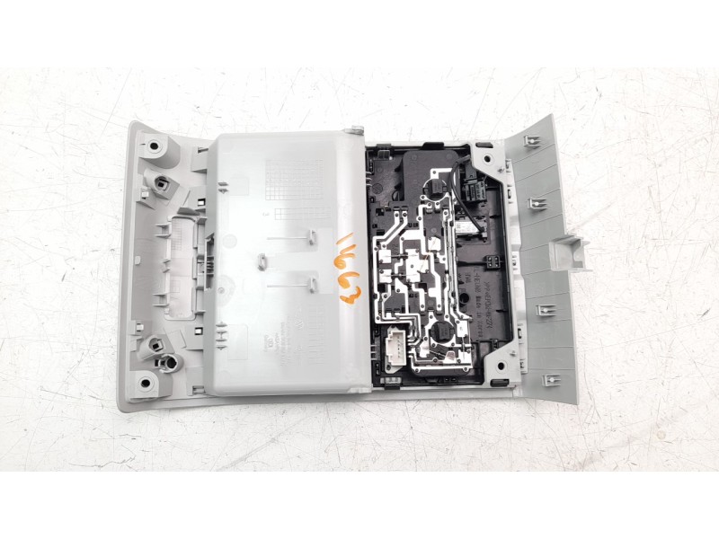 Recambio de luz interior para volkswagen golf vii lim. (bq1) 1.6 tdi referencia OEM IAM 5G0868837  