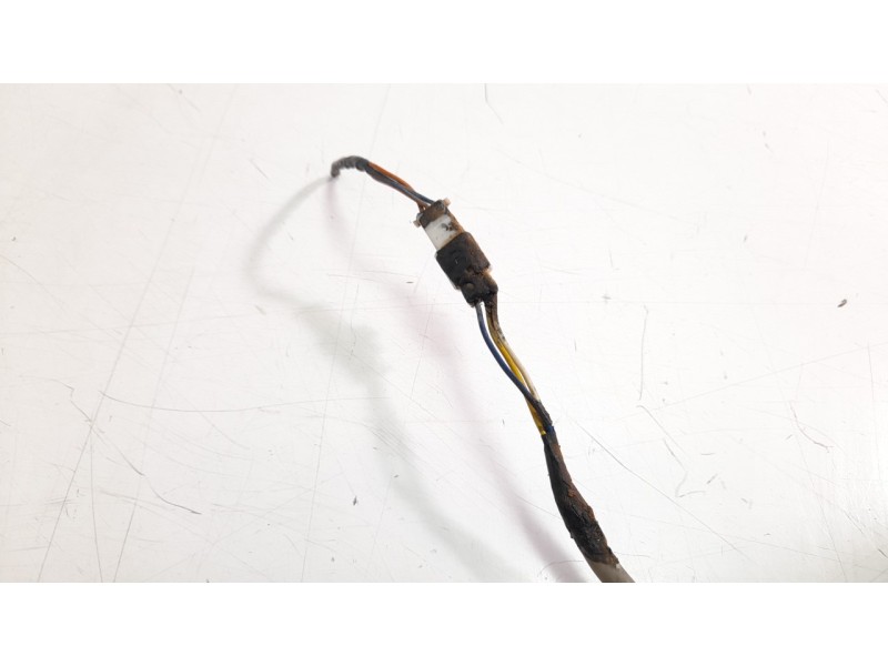 Recambio de retrovisor izquierdo para hyundai h 1 h 1 furg.caja cerr.c. puerta referencia OEM IAM 876104A100 1054007016 
