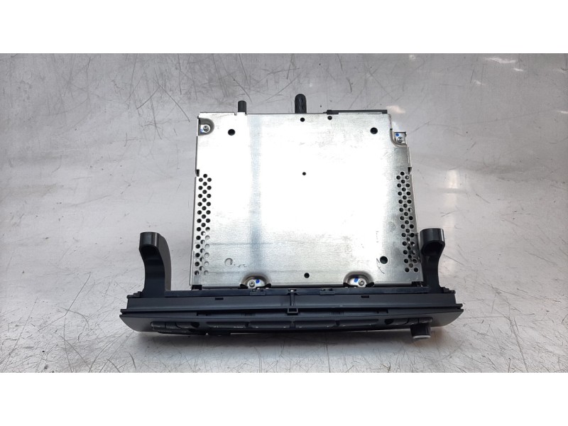 Recambio de sistema audio / radio cd para bmw serie 3 berlina (e90) 318d referencia OEM IAM 65129249404  