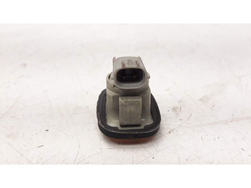 Recambio de piloto lateral derecho para toyota rav 4 (a2) 1.8 16v cat referencia OEM IAM 8173017051  