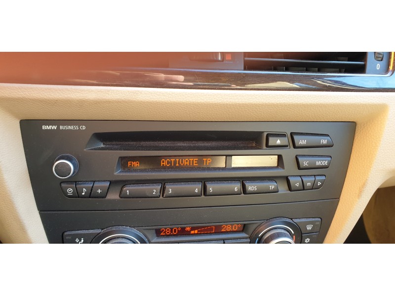 Recambio de sistema audio / radio cd para bmw serie 3 berlina (e90) 318d referencia OEM IAM 65129249404  
