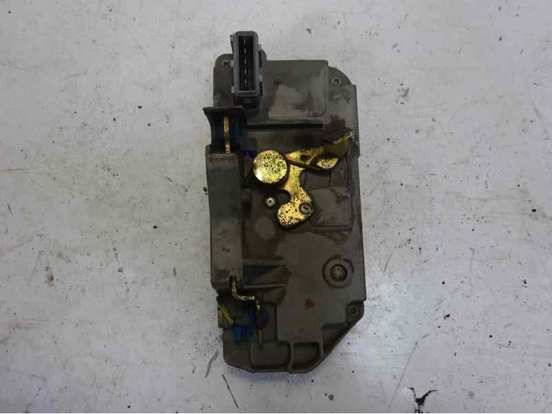 Recambio de cerradura puerta trasera derecha para citroen xantia berlina 2.0 hdi sx referencia OEM IAM   