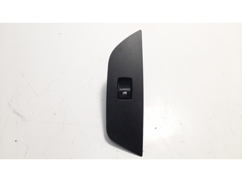 Recambio de mando elevalunas trasero derecho para bmw x1 (e84) sdrive 18d referencia OEM IAM 6935534  