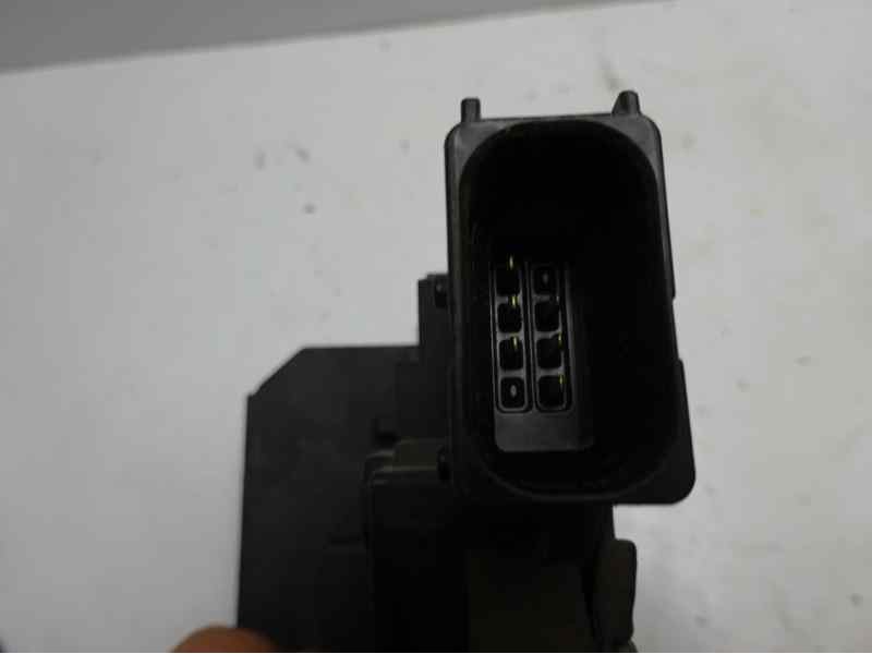 Recambio de cerradura puerta delantera derecha para opel corsa d enjoy referencia OEM IAM   