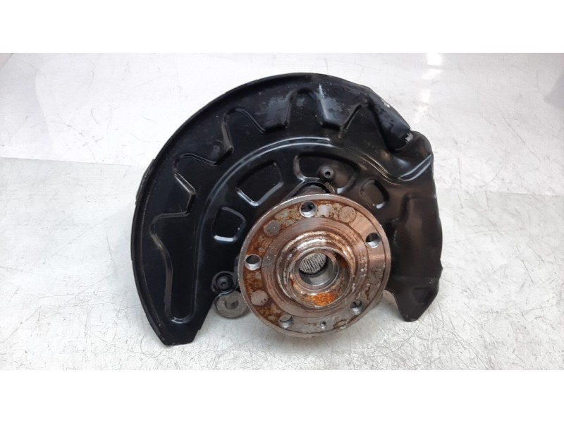 Recambio de mangueta delantera izquierda para volkswagen golf vii lim. (bq1) 1.6 tdi referencia OEM IAM 5Q0407255R  