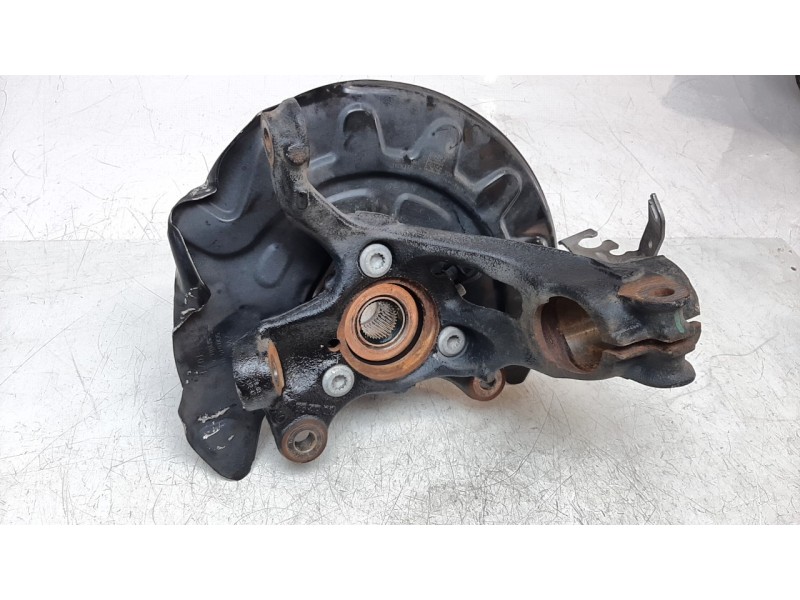 Recambio de mangueta delantera izquierda para volkswagen golf vii lim. (bq1) 1.6 tdi referencia OEM IAM 5Q0407255R  