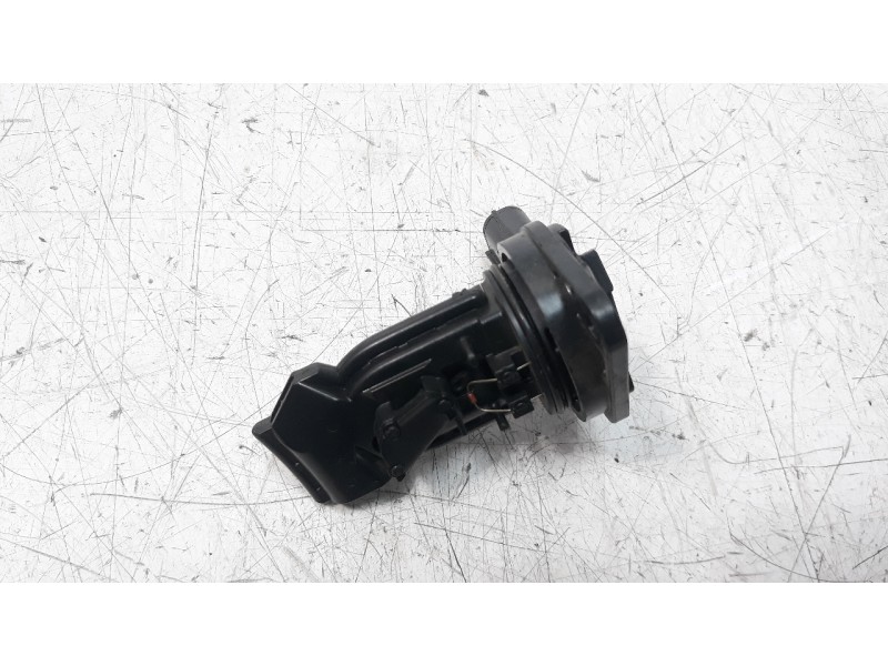 Recambio de caudalimetro para toyota auris 1.4 turbodiesel cat referencia OEM IAM 2220430030  