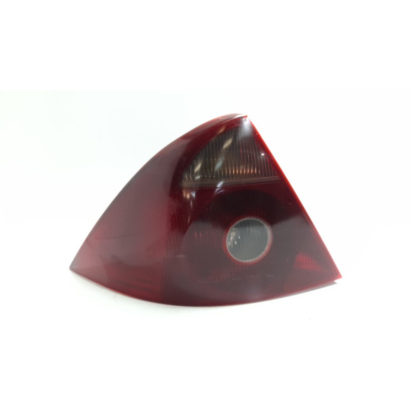 Recambio de piloto trasero izquierdo para ford mondeo berlina (ge) ambiente (06.2003) (d) referencia OEM IAM 1371861 103F1029177