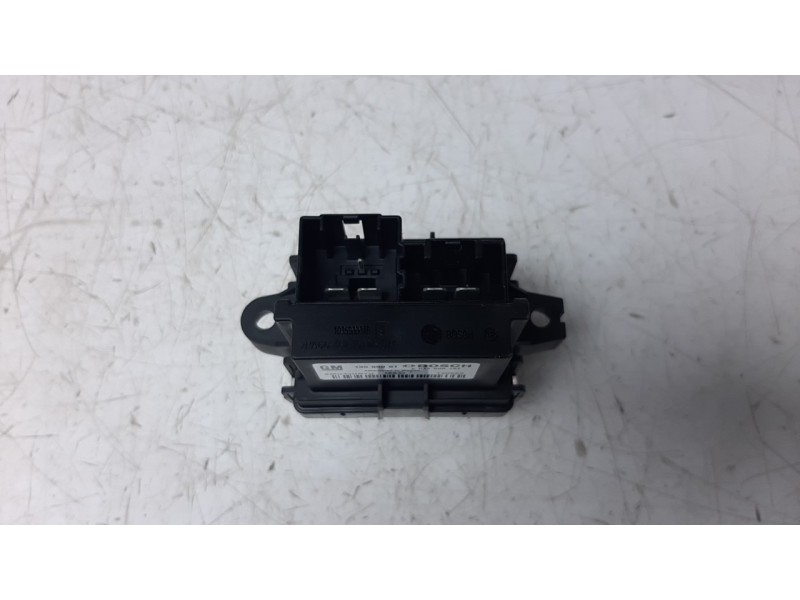Recambio de resistencia calefaccion para opel astra j lim. 1.6 cdti dpf referencia OEM IAM 13598091  