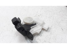 Recambio de cerradura maletero / porton para toyota auris 1.4 turbodiesel cat referencia OEM IAM 6935002090   2