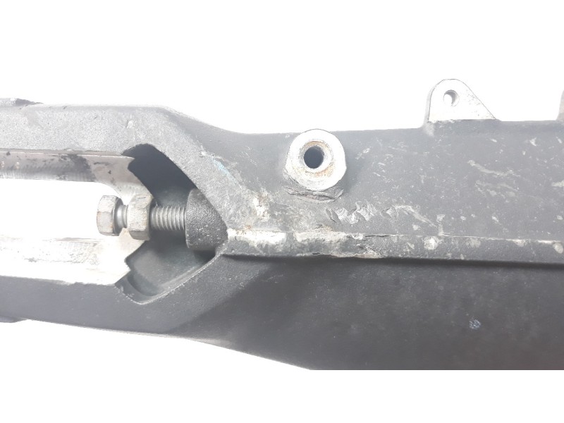 Recambio de puente trasero para triumph street triple street triple r referencia OEM IAM 2050606  