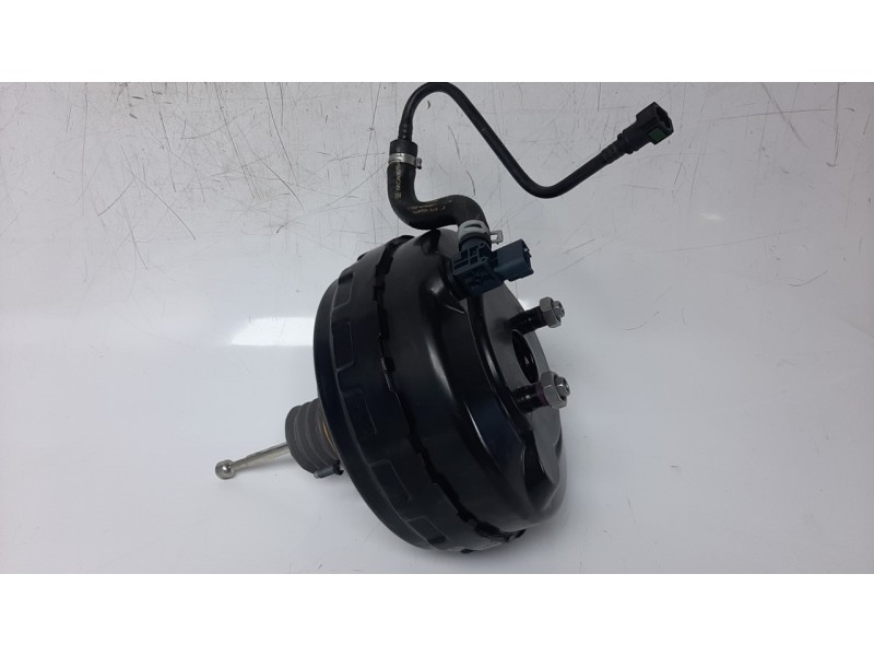 Recambio de servofreno para opel astra j lim. 1.6 cdti dpf referencia OEM IAM 13338058  