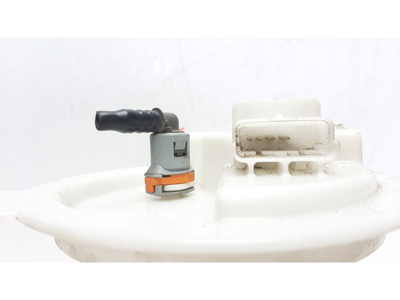 Recambio de bomba combustible para jeep compass ii 2.0 m-jet cat referencia OEM IAM 580200754  