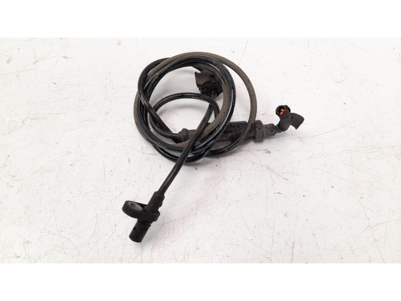 Recambio de sensor para iveco daily furgón 2.3 diesel referencia OEM IAM 5801279032  
