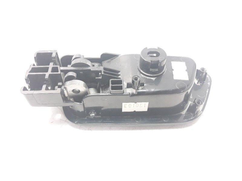 Recambio de maneta interior delantera derecha para ssangyong tivoli 1.6 turbodiesel cat referencia OEM IAM 7242035000  