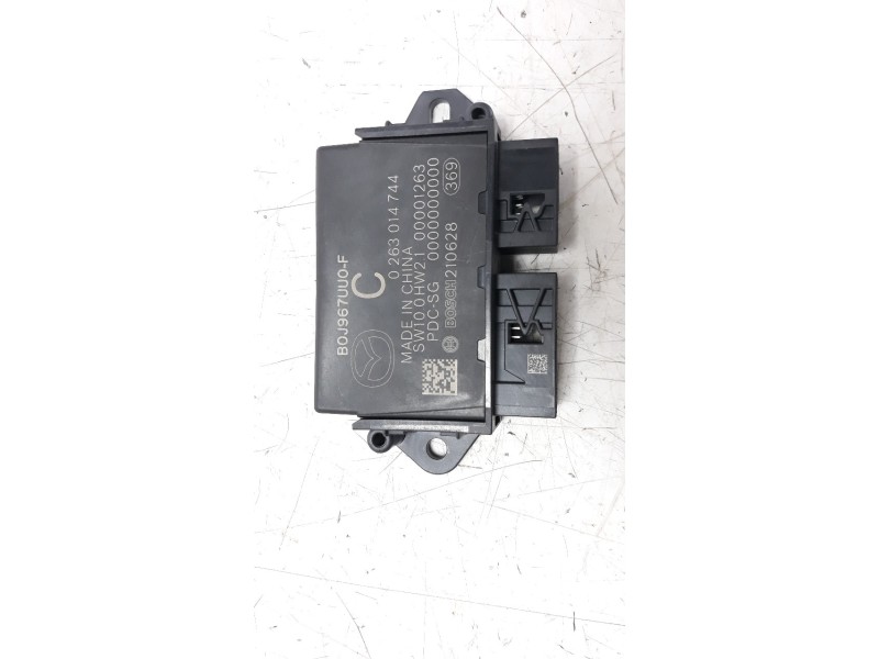 Recambio de modulo electronico para mazda 3 berlina (bp) referencia OEM IAM B0J967UU0F  
