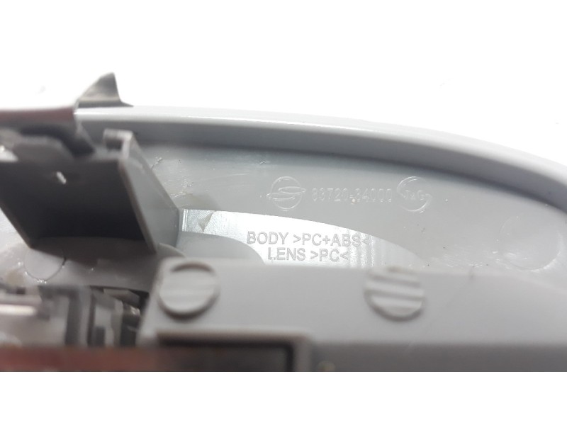 Recambio de luz interior para ssangyong tivoli 1.6 turbodiesel cat referencia OEM IAM 8372034000  
