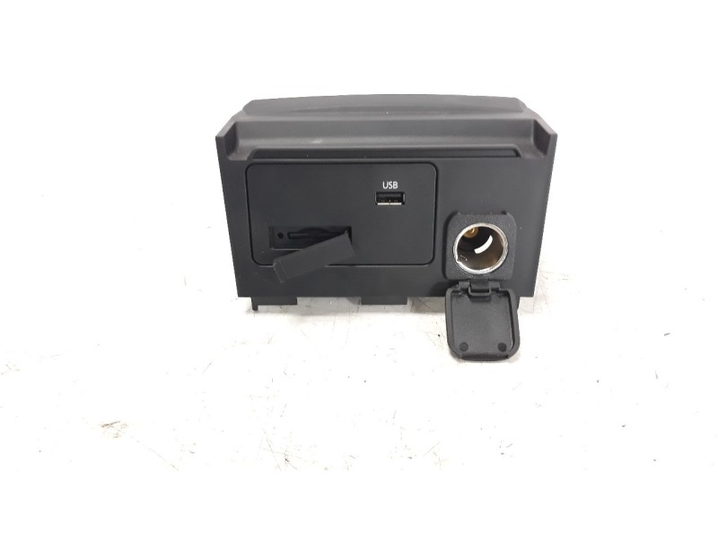 Recambio de modulo electronico para mazda 3 berlina (bp) referencia OEM IAM BDGG669U0  