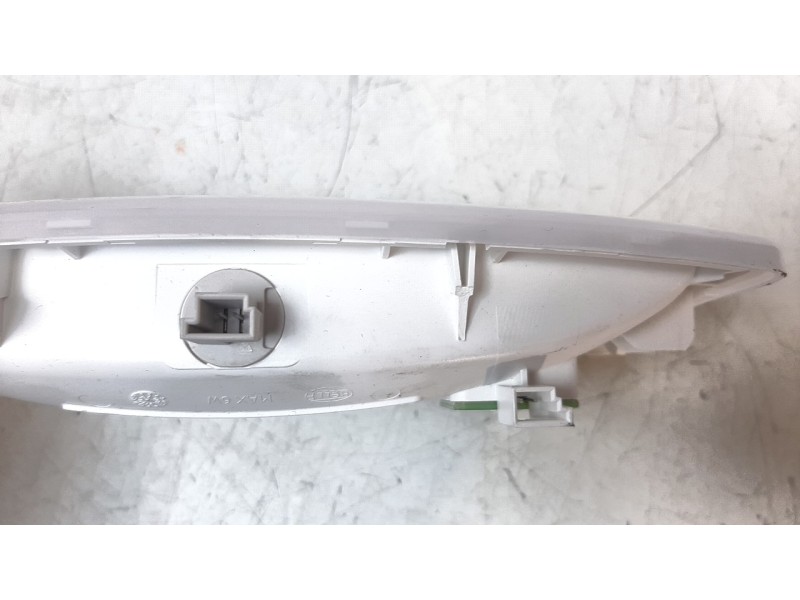 Recambio de luz interior para bmw serie 3 lim. (f30) 318d referencia OEM IAM 43923940104  