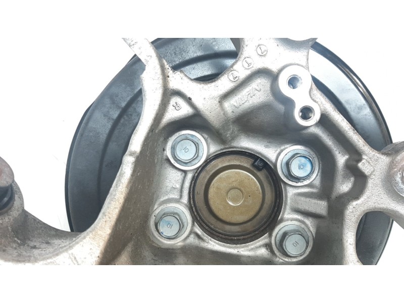Recambio de mangueta trasera derecha para honda civic lim.5 (fk) 1.5 vtec cat referencia OEM IAM 52210TBAA00  