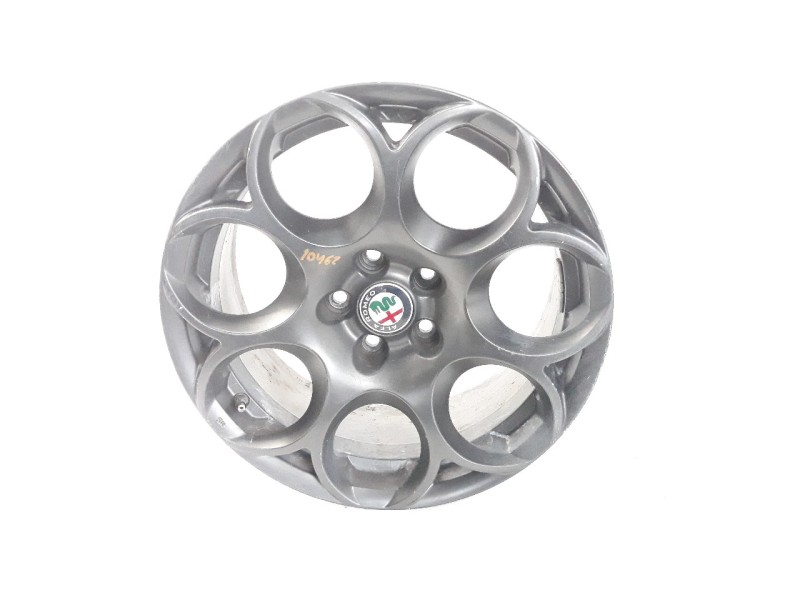 Recambio de llanta para alfa romeo giulia (952) 2.2 jtdm cat referencia OEM IAM 17PULGADAS  