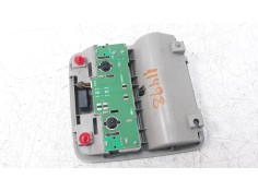 Recambio de luz interior para toyota auris 1.4 turbodiesel cat referencia OEM IAM 8126002460B0   2