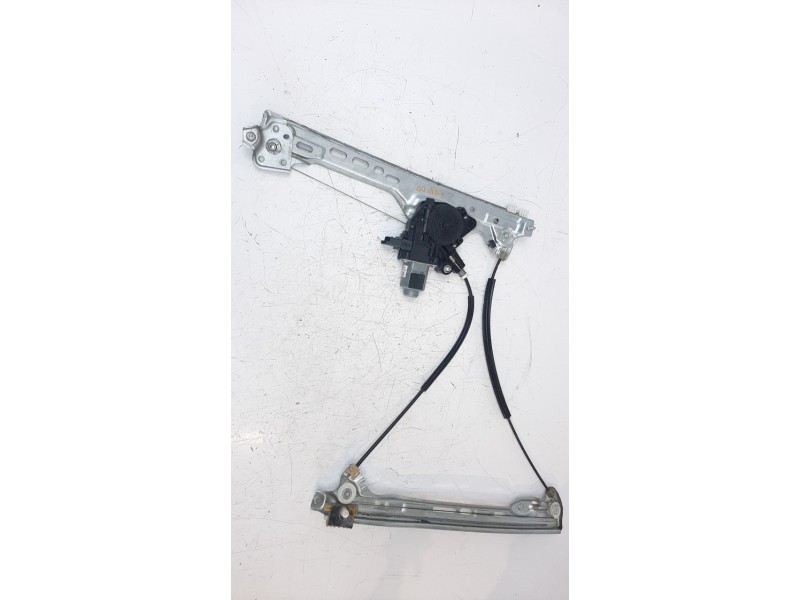 Recambio de elevalunas delantero derecho para renault megane iv grandtour referencia OEM IAM 807206746R  