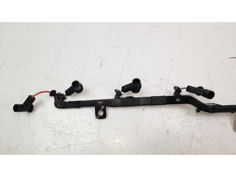 Recambio de modulo electronico para volvo v40 1.6 diesel cat referencia OEM IAM AV6Q6M091  