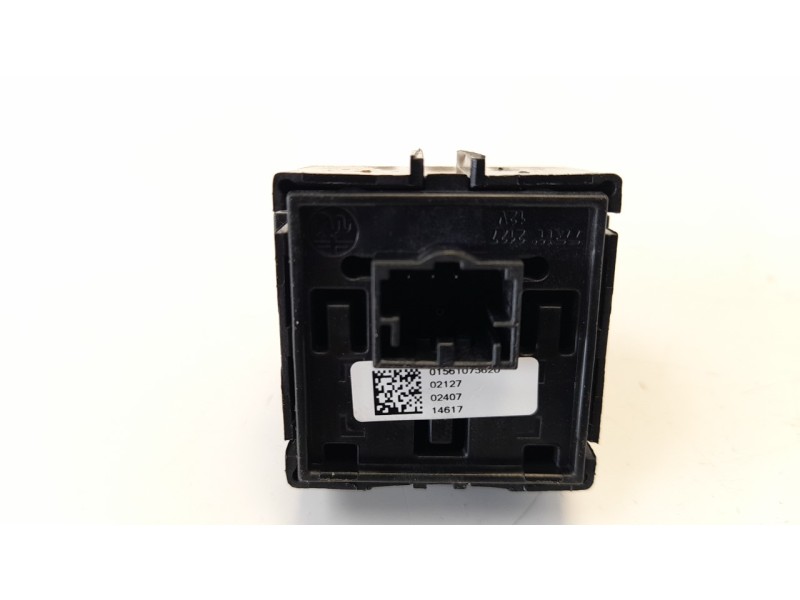 Recambio de mando elevalunas trasero derecho para alfa romeo giulia (952) 2.2 jtdm cat referencia OEM IAM 1561075620  