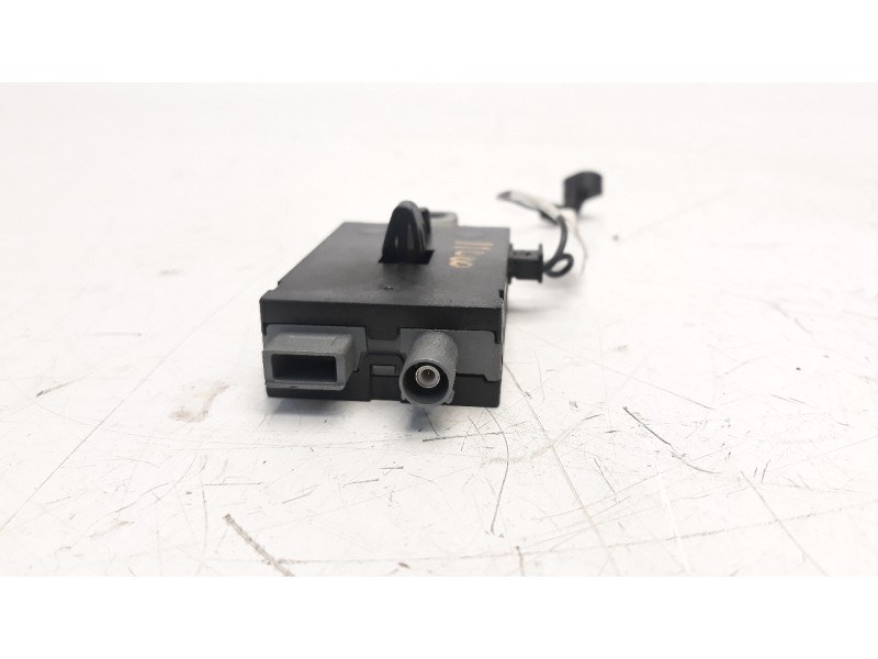 Recambio de antena para jaguar xf 3.0 v6 diesel cat referencia OEM IAM CX2318C847BA  