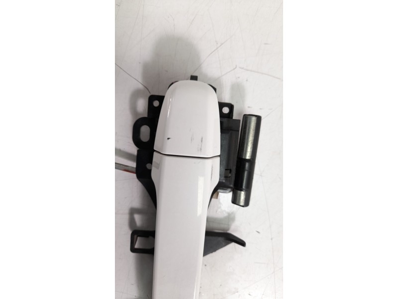 Recambio de maneta exterior delantera derecha para toyota auris 1.4 turbodiesel cat referencia OEM IAM 6920302210  