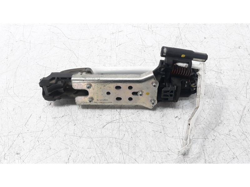 Recambio de maneta exterior trasera derecha para toyota auris 1.4 turbodiesel cat referencia OEM IAM 6921102924  
