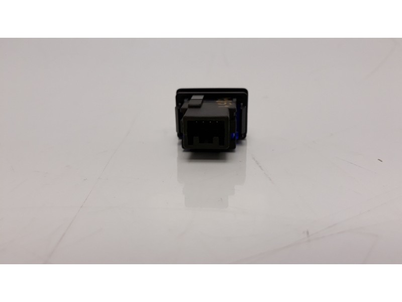 Recambio de interruptor para peugeot 108 top 1.0 vti referencia OEM IAM 8415200090  