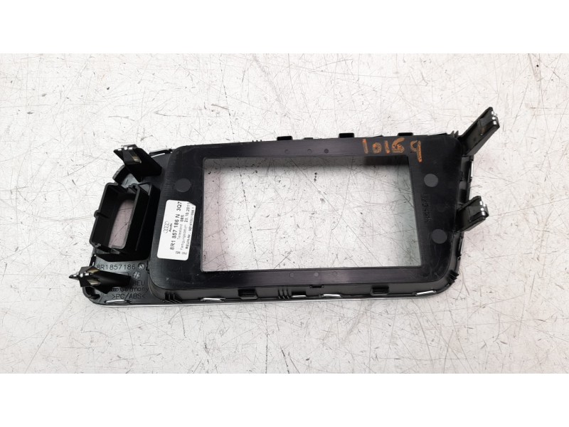 Recambio de moldura para audi q5 (8r) 2.0 16v tfsi referencia OEM IAM 8R1857186  