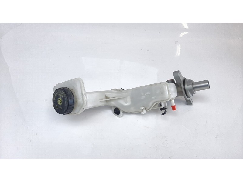 Recambio de bomba freno para nissan qashqai (j11) tekna referencia OEM IAM 460104EH0A  