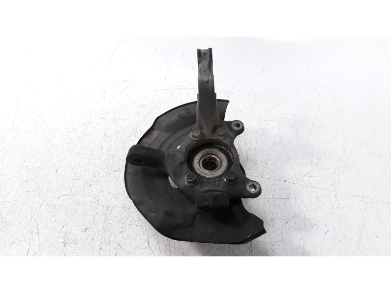 Recambio de mangueta delantera izquierda para toyota auris 1.4 turbodiesel cat referencia OEM IAM 4321205090  