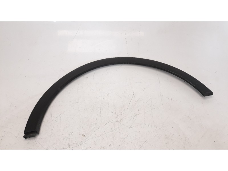 Recambio de aletin trasero izquierdo para hyundai i20 active 1.0 tgdi cat referencia OEM IAM 87741Q0400  