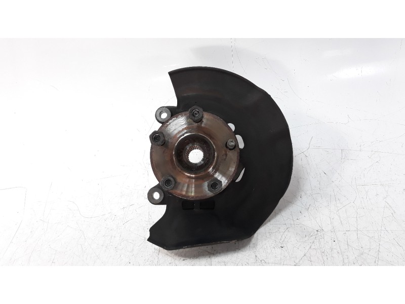 Recambio de mangueta delantera izquierda para toyota auris 1.4 turbodiesel cat referencia OEM IAM 4321205090  