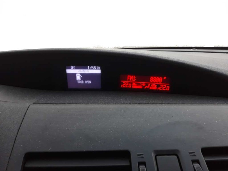 Recambio de pantalla multifuncion para mazda 3 lim. (bl) active referencia OEM IAM BBP3611J0B  